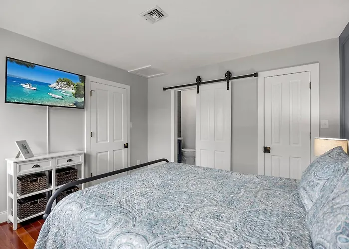 Holiday home New Calle De Santiago In The Heart Of Pensacola!